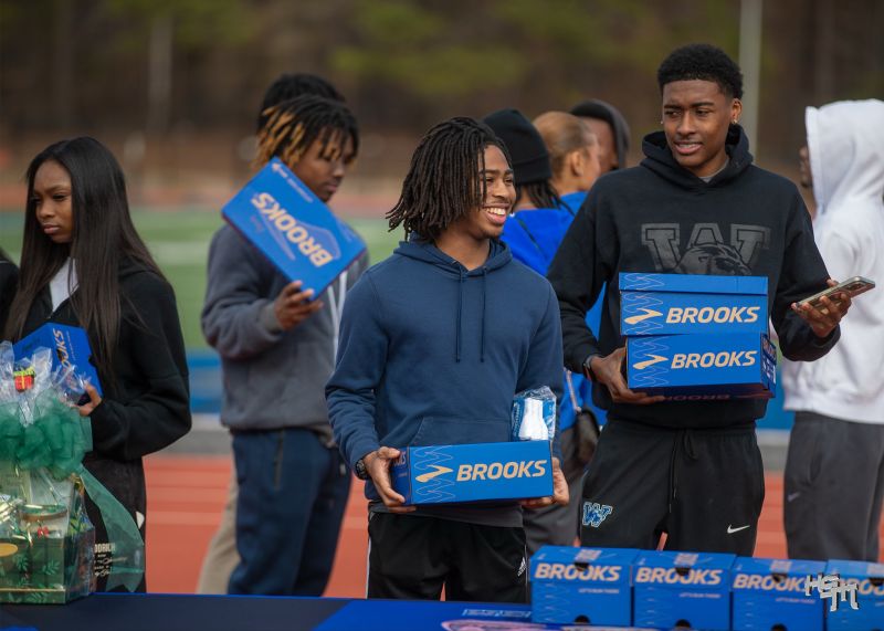 Image for the Tweet beginning: Thanks to Sidi’s NIL giveback