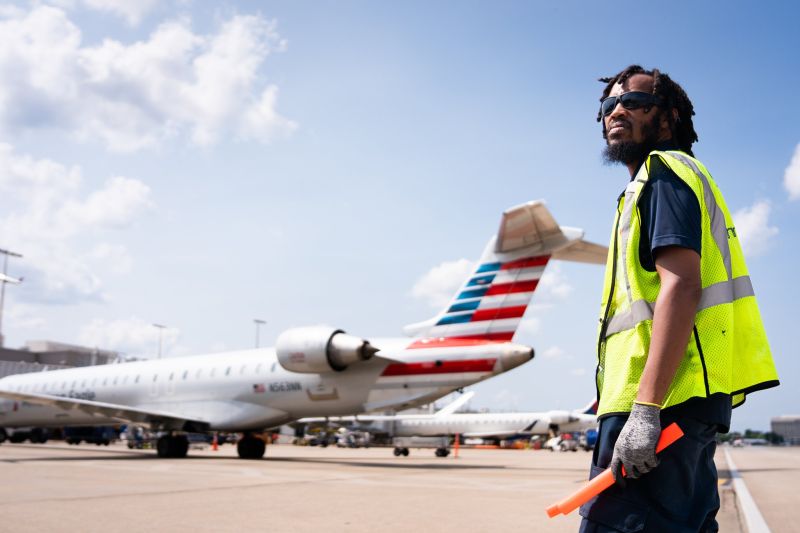 Image for the Tweet beginning: Taking it slow, staying focused,